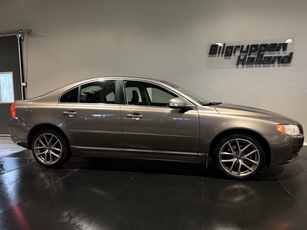 Volvo S80 D5 DPF Summum 2009, kuva 5/10