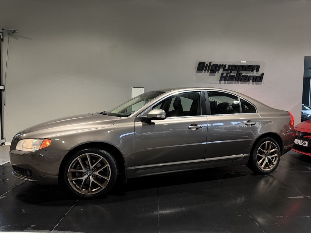 Volvo S80 D5