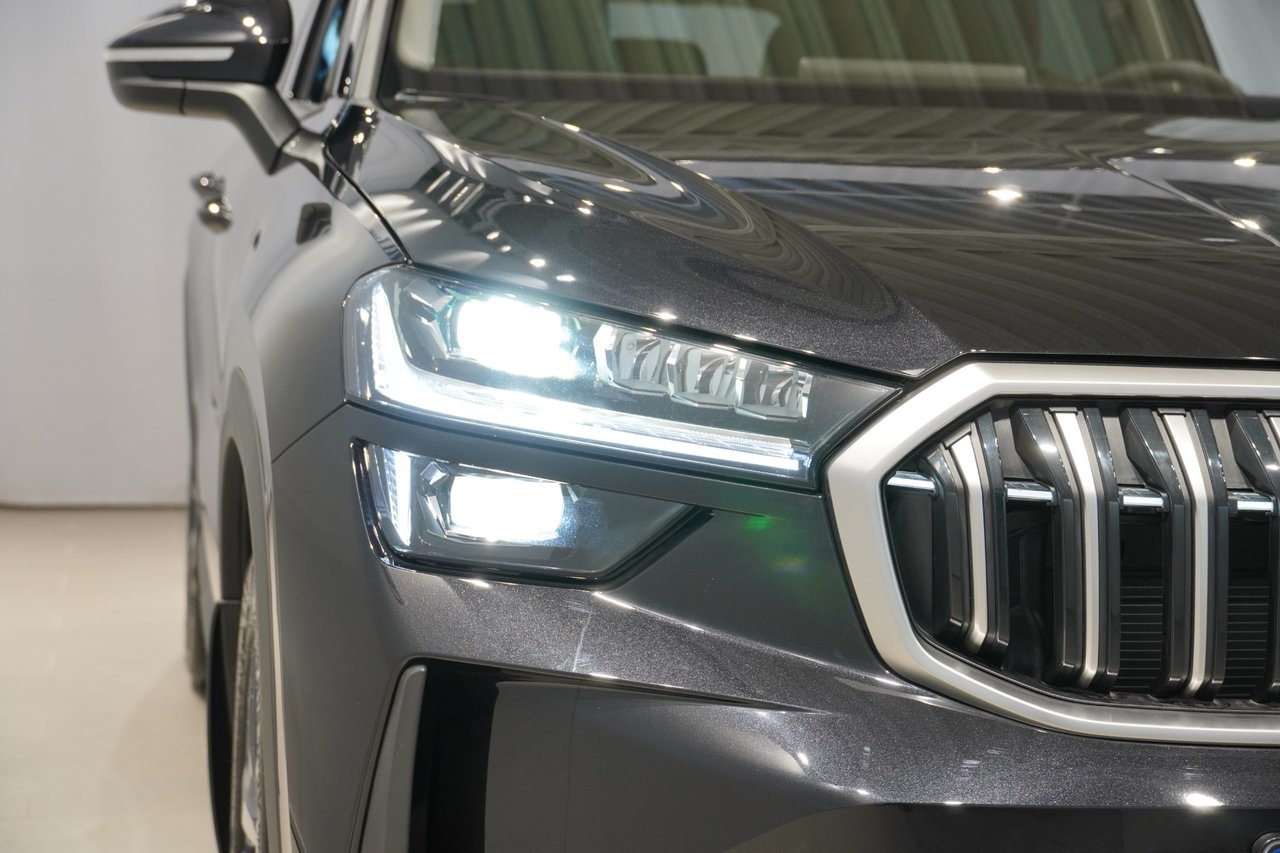 Skoda Kodiaq 1.5 TSI iV PHEV Selection 2026, bild 3/10