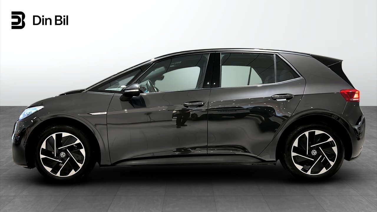 Volkswagen ID.3 Pro Performance 2021, bild 2/10