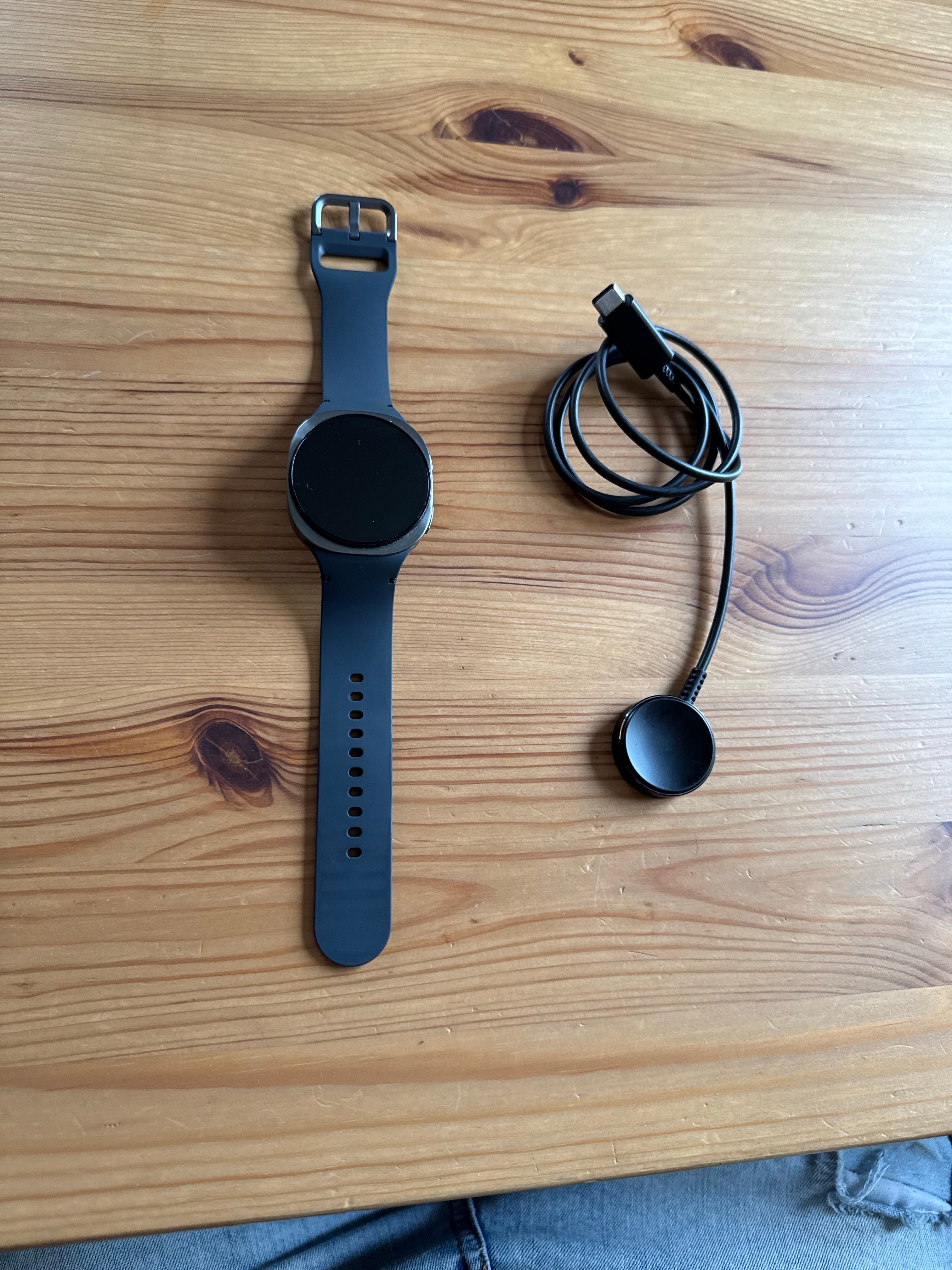 Samsung Galaxy watch 8 LTE