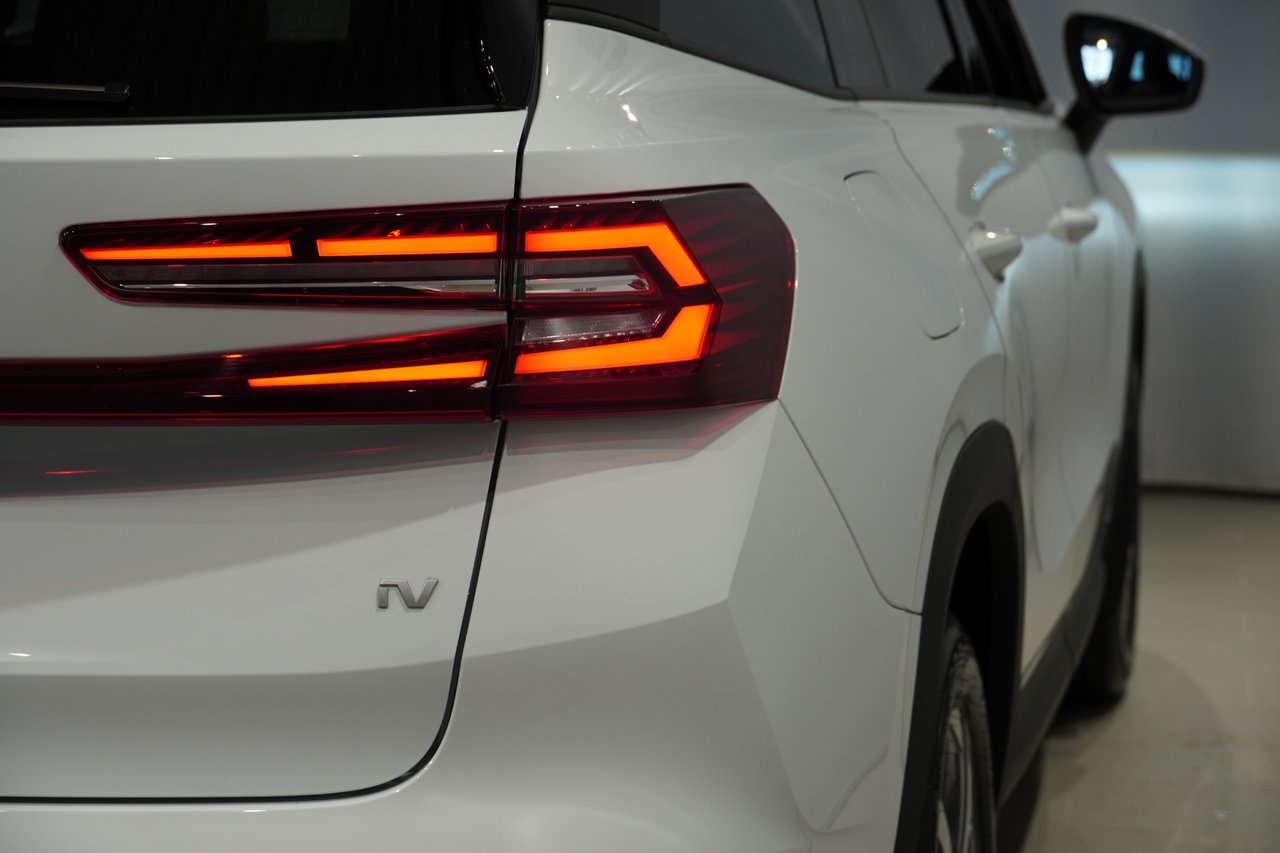 Skoda Kodiaq 1.5 TSI iV PHEV Selection 2026, bild 7/10
