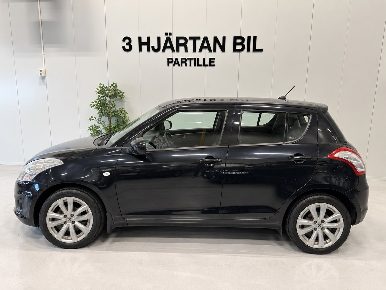 Suzuki Swift 1.2 2013, kuva 2/10