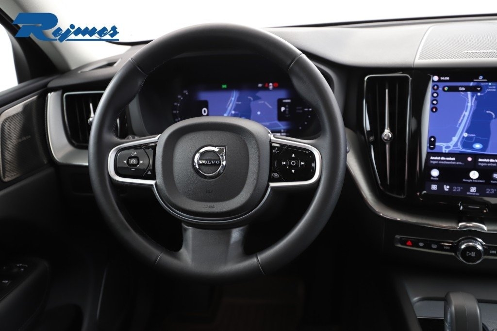 Volvo XC60 Plus Dark Nordic 2025, bild 4/10