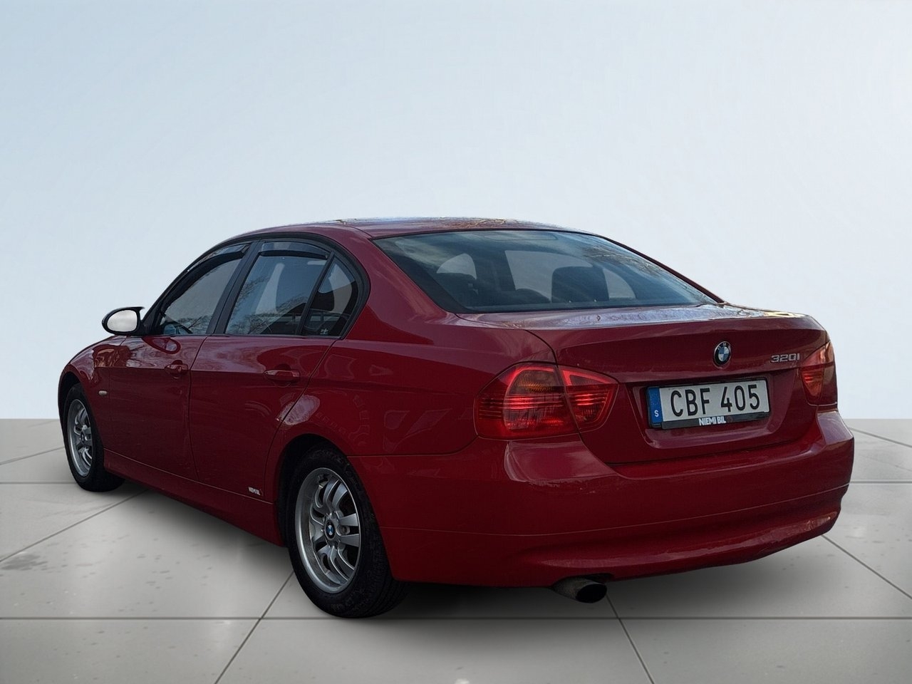 BMW 320i 2007, photo 5/19