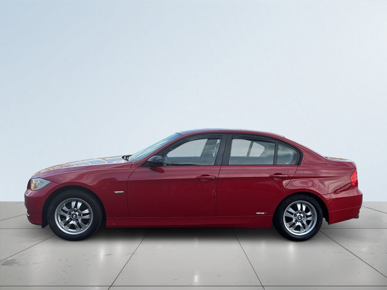 BMW 320i 2007, photo 4/19
