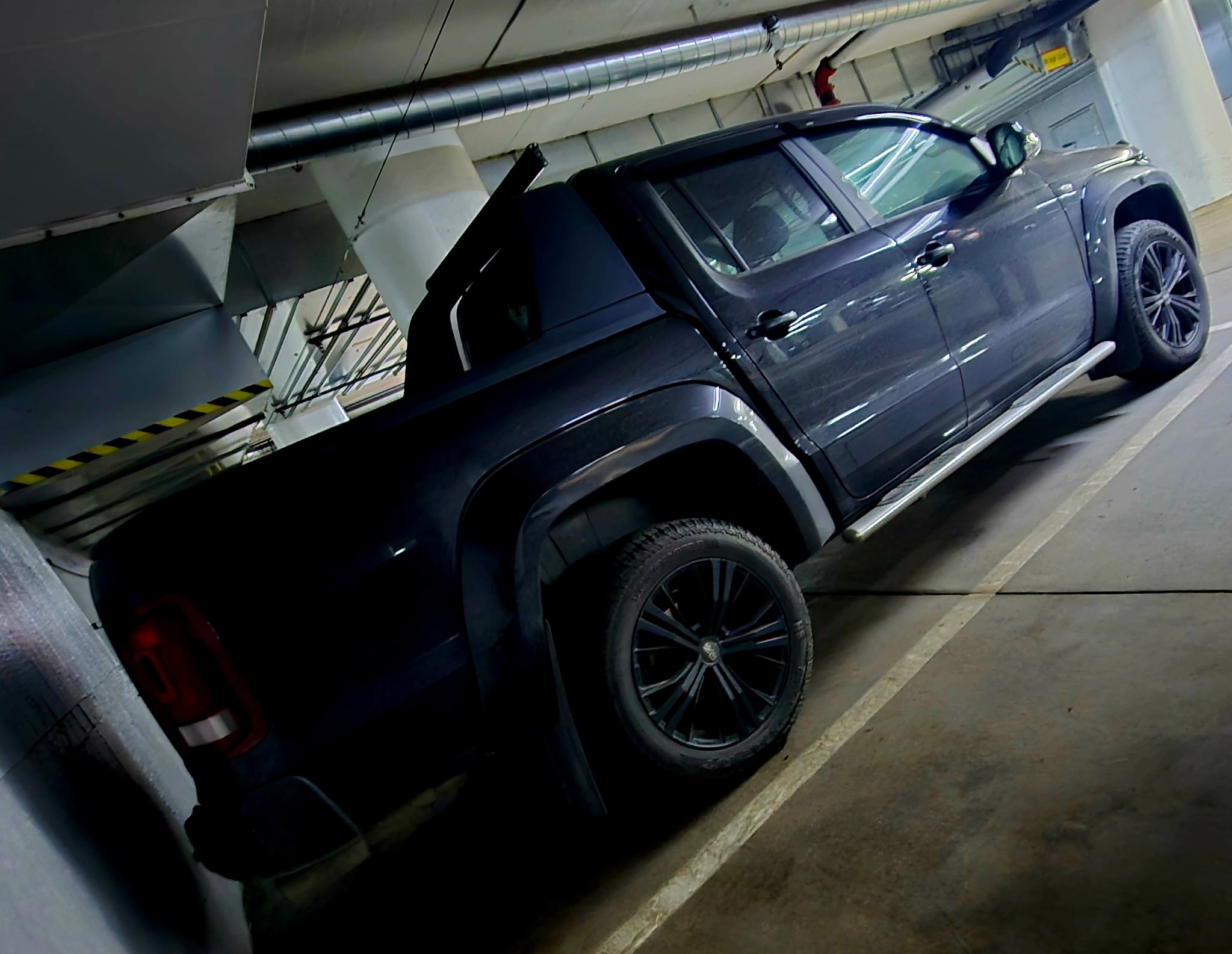 Volkswagen Amarok 3.0 V6 TDI SCR 2019, bild 6/7