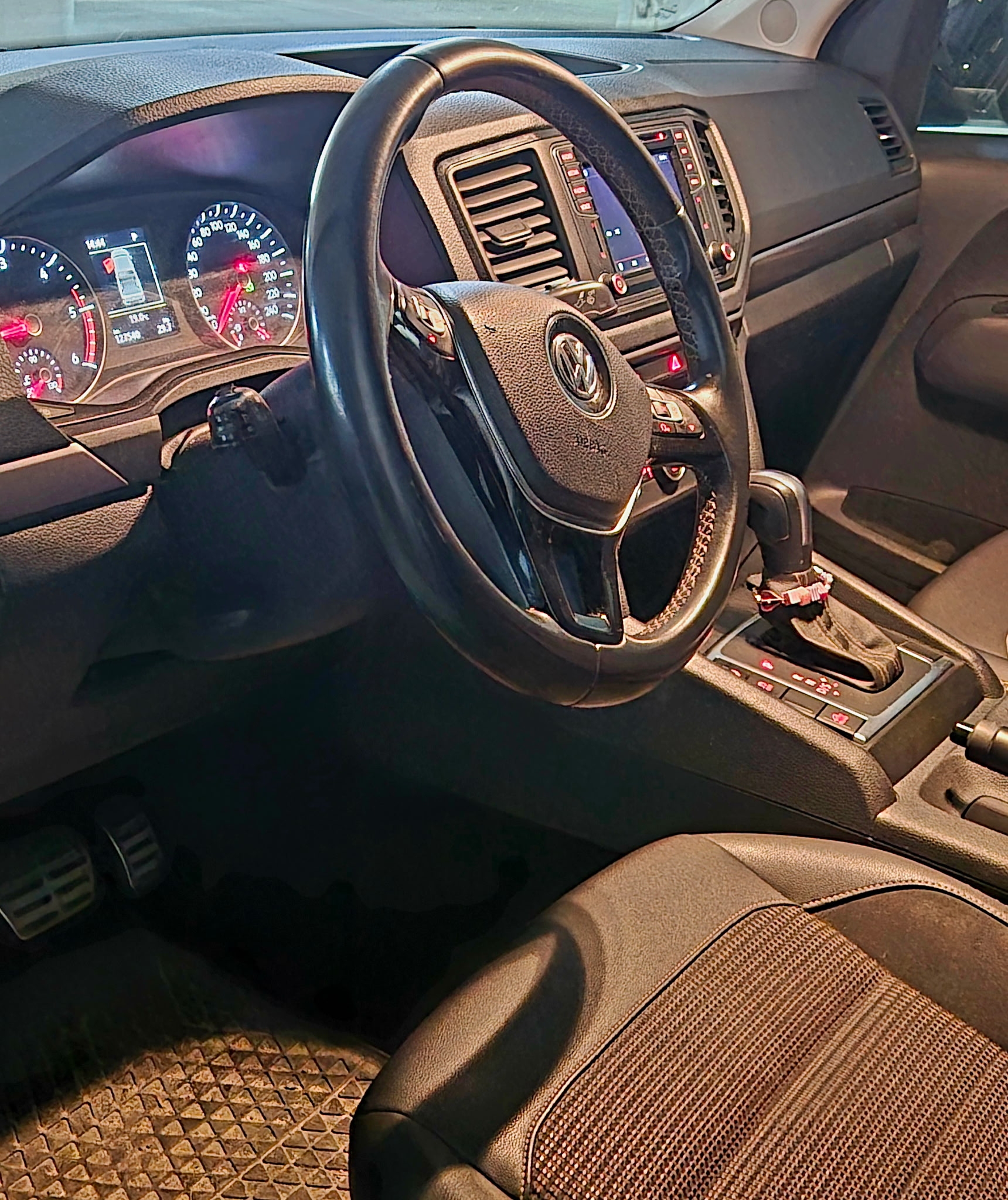 Volkswagen Amarok 3.0 V6 TDI SCR 2019, bild 4/7