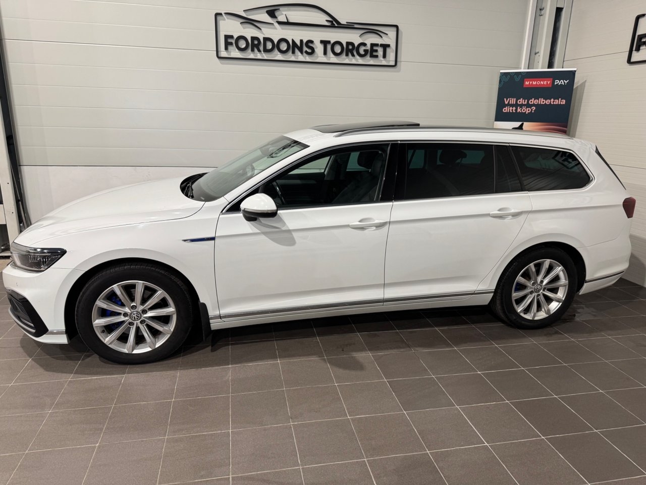 Volkswagen Passat GTE 2020, bild 6/10