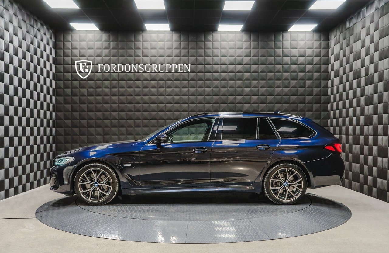 BMW 530e M Sport 2022, bild 2/10