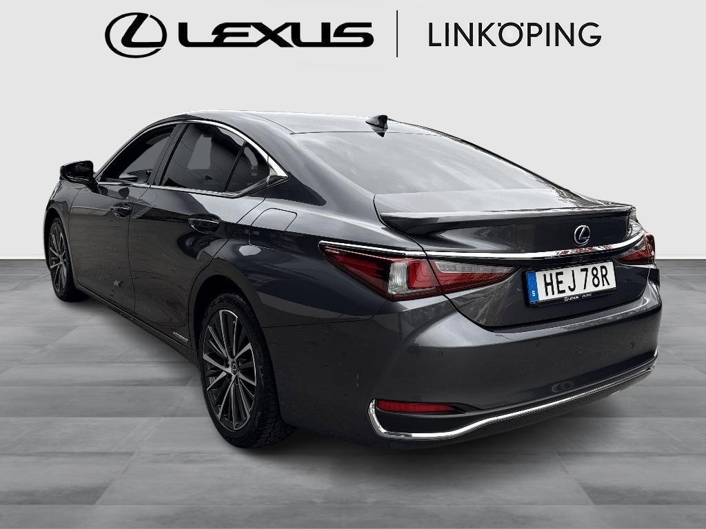 Lexus ES 300h 2022, bild 2/10