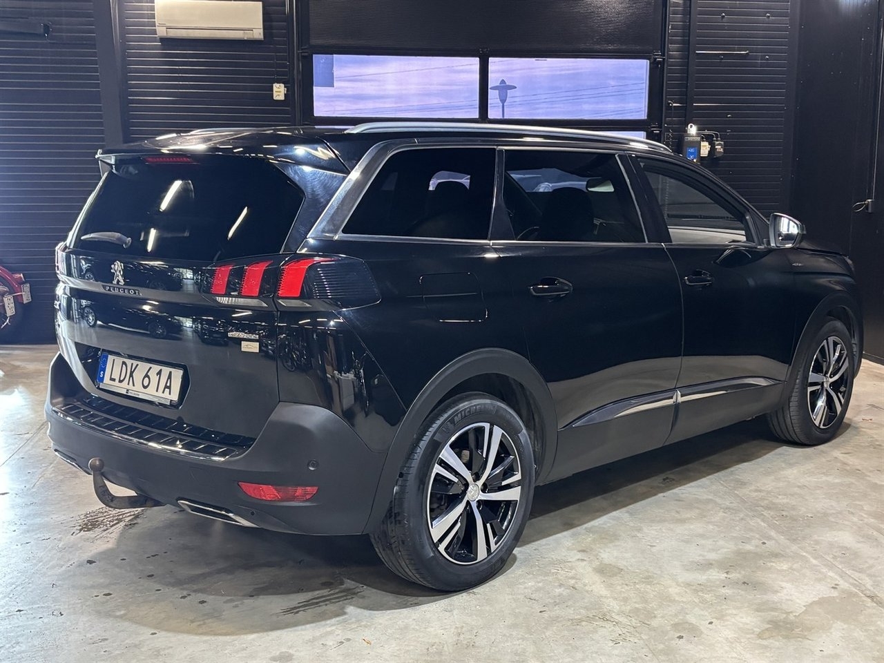 Peugeot 5008 1.6 PureTech 180 2019, photo 5/10