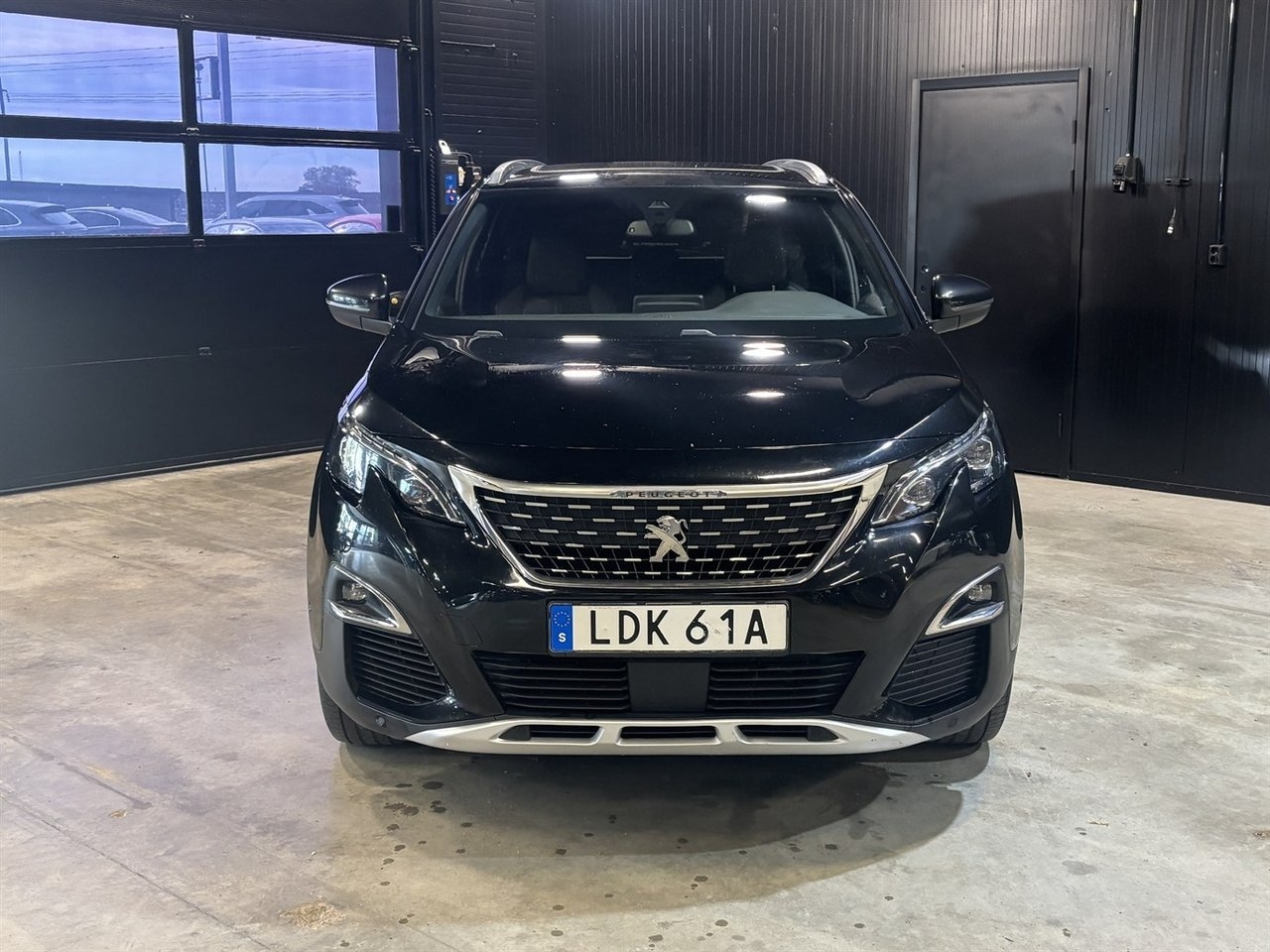 Peugeot 5008 1.6 PureTech 180 2019, photo 2/10