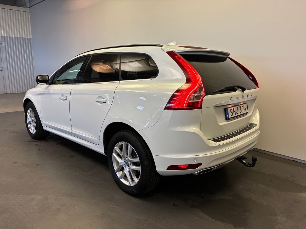 Volvo XC60 D4 Momentum Classic 2017, bild 6/10