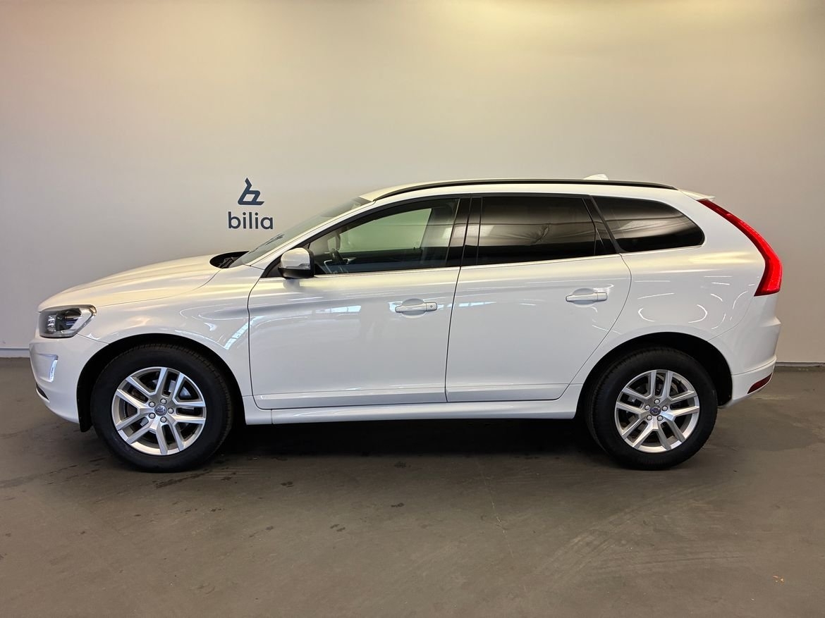Volvo XC60 D4 Momentum Classic 2017, bild 3/10