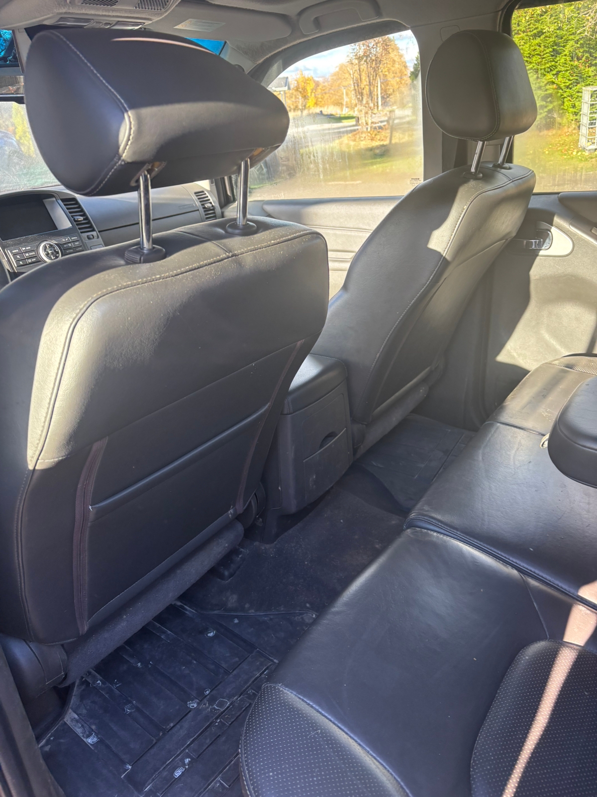 Nissan Navara 3.0 dCi 2011, bild 8/8