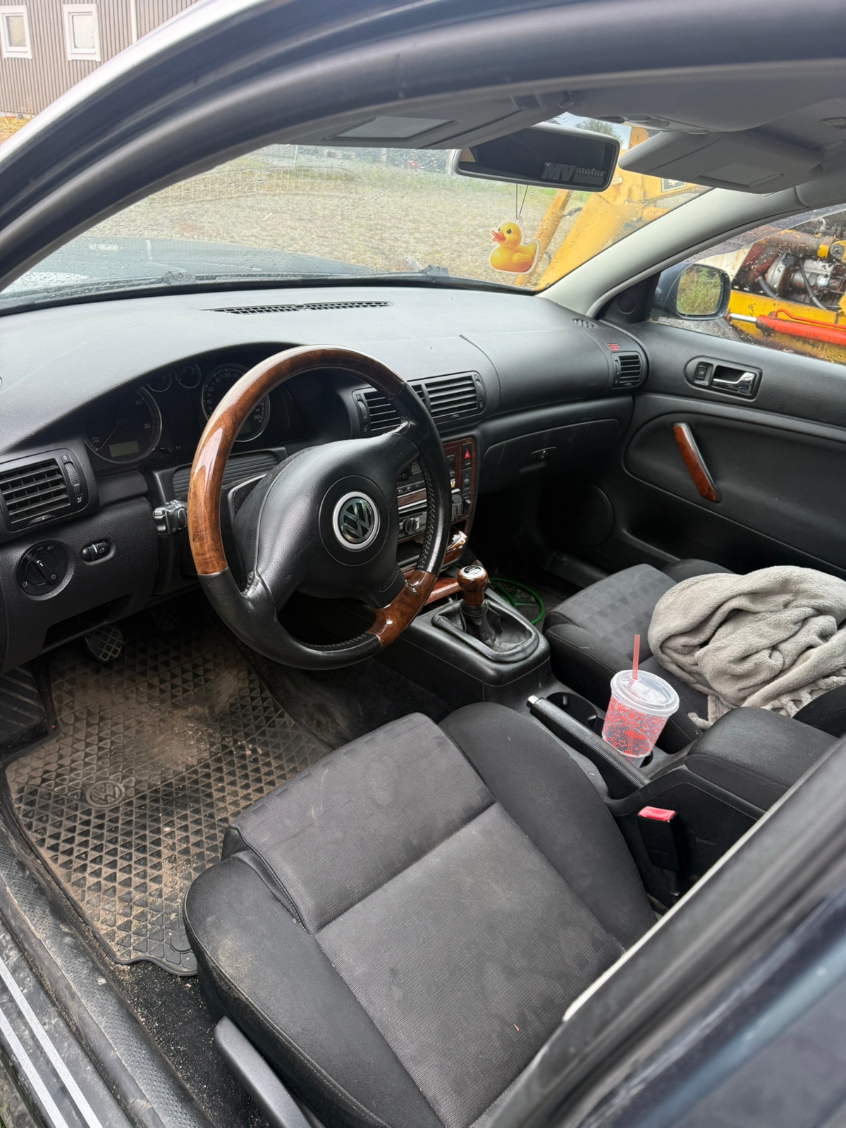 Volkswagen Passat 1.9 TDI 2002, kuva 3/3