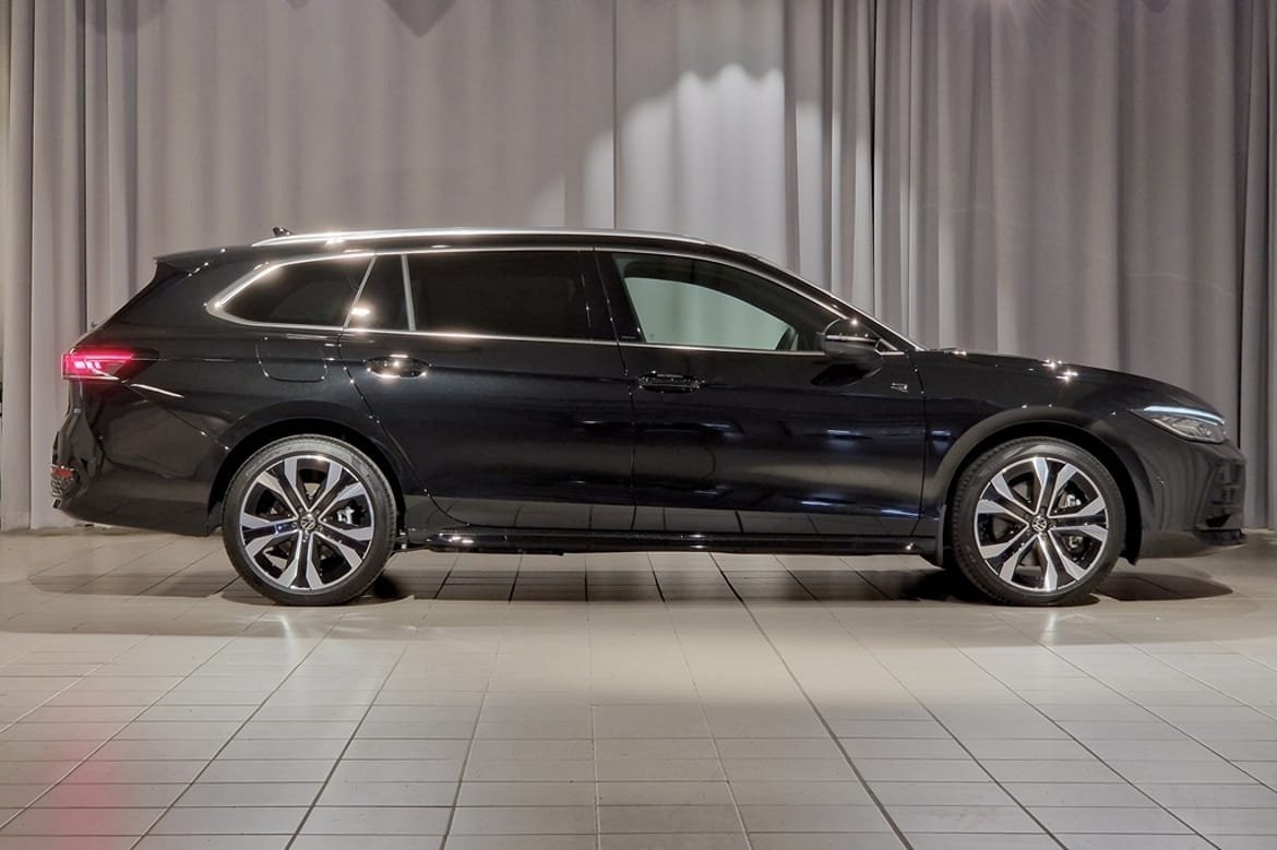 Volkswagen Passat 1.5 eHybrid R-Line 2027, bild 3/10