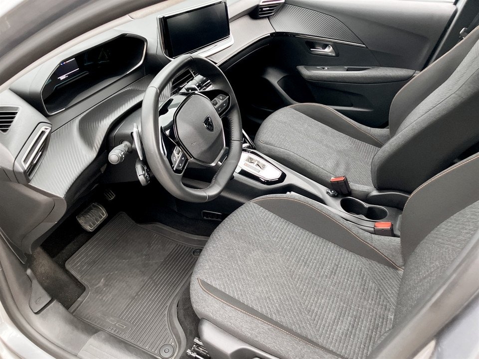 Peugeot 208 1.2 Hybrid 100 Style 2025, bild 5/10