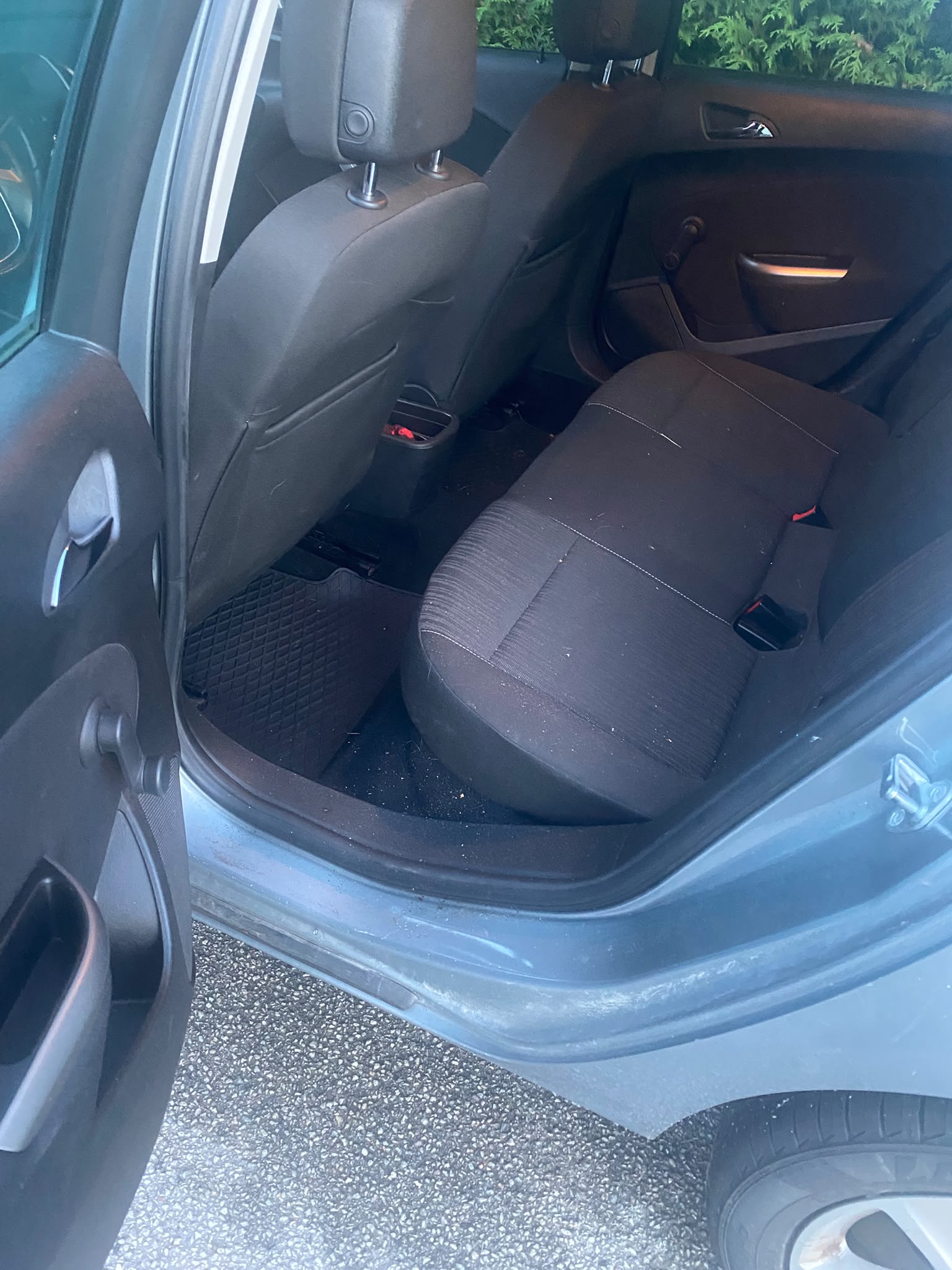 Opel Astra 1.4 Turbo 2010, bild 5/6