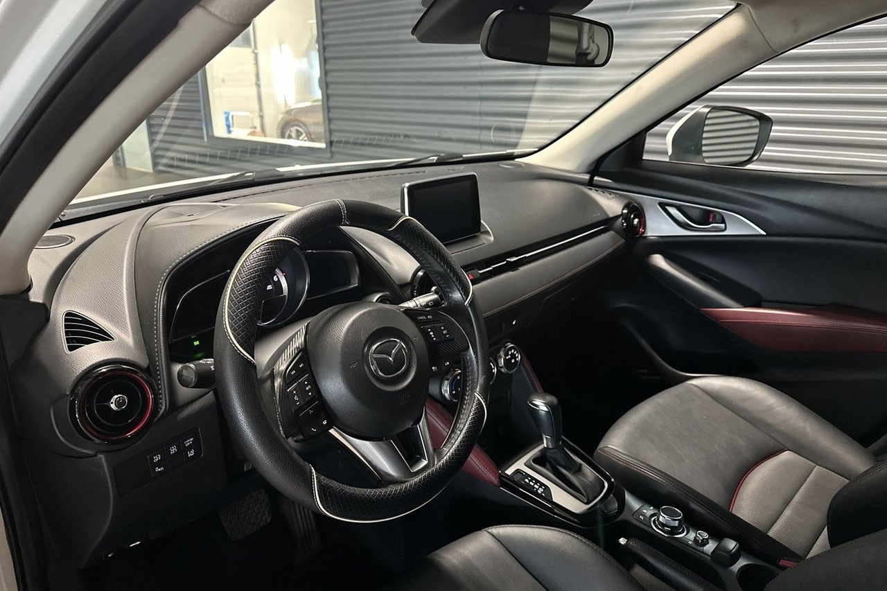 Mazda CX-3 2015, kuva 7/10