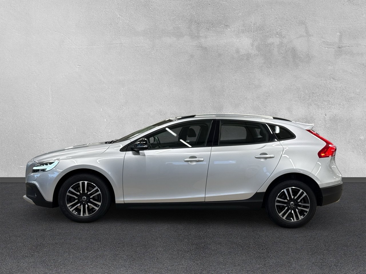 Volvo V40 Cross Country D3 2018, bild 2/10