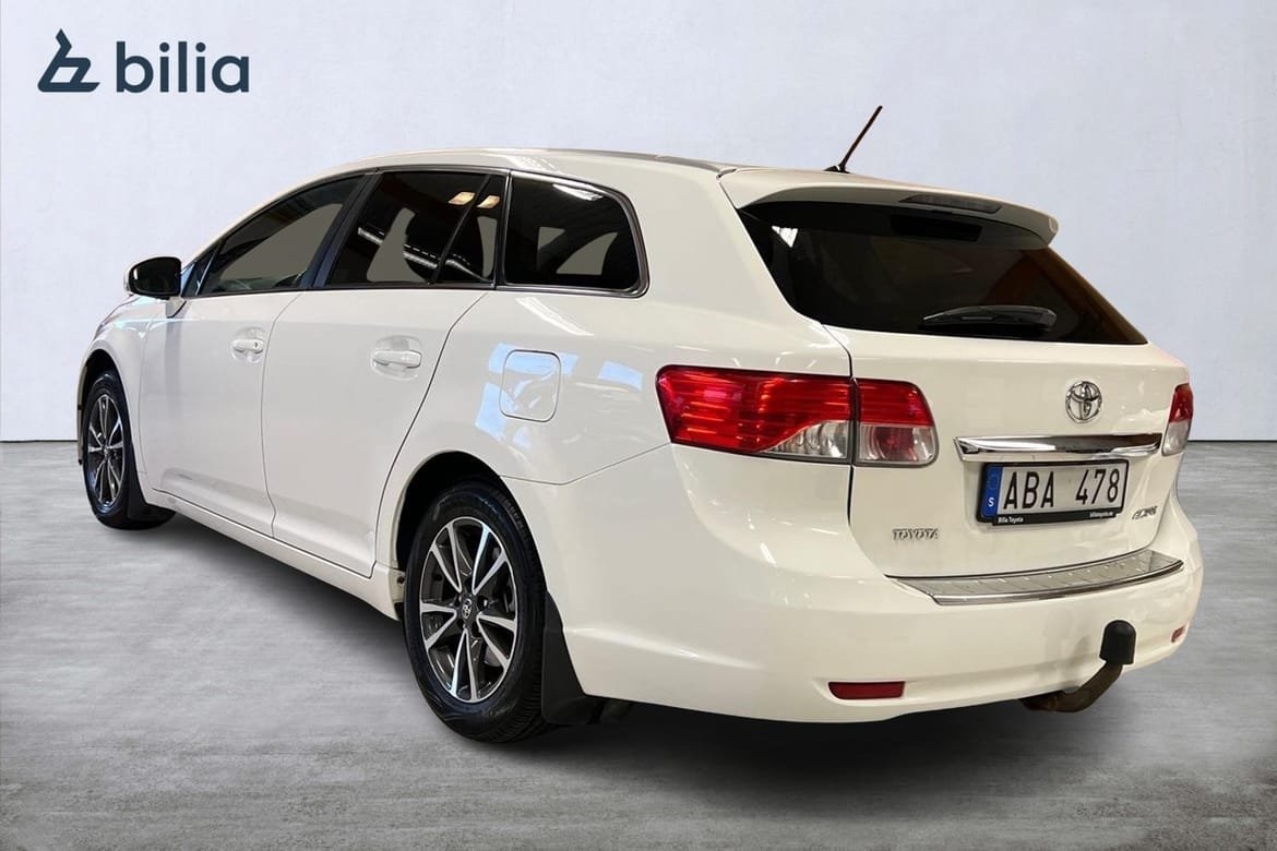 Toyota Avensis 1.8 2014, bild 2/10