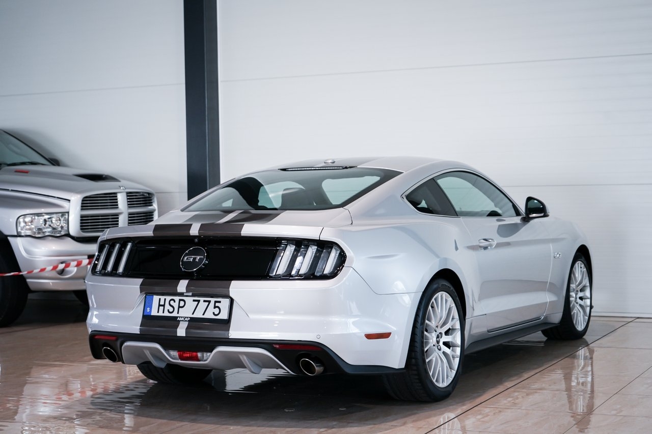 Ford Mustang 5.0 Ti-VCT V8 GT 2017, kuva 6/10