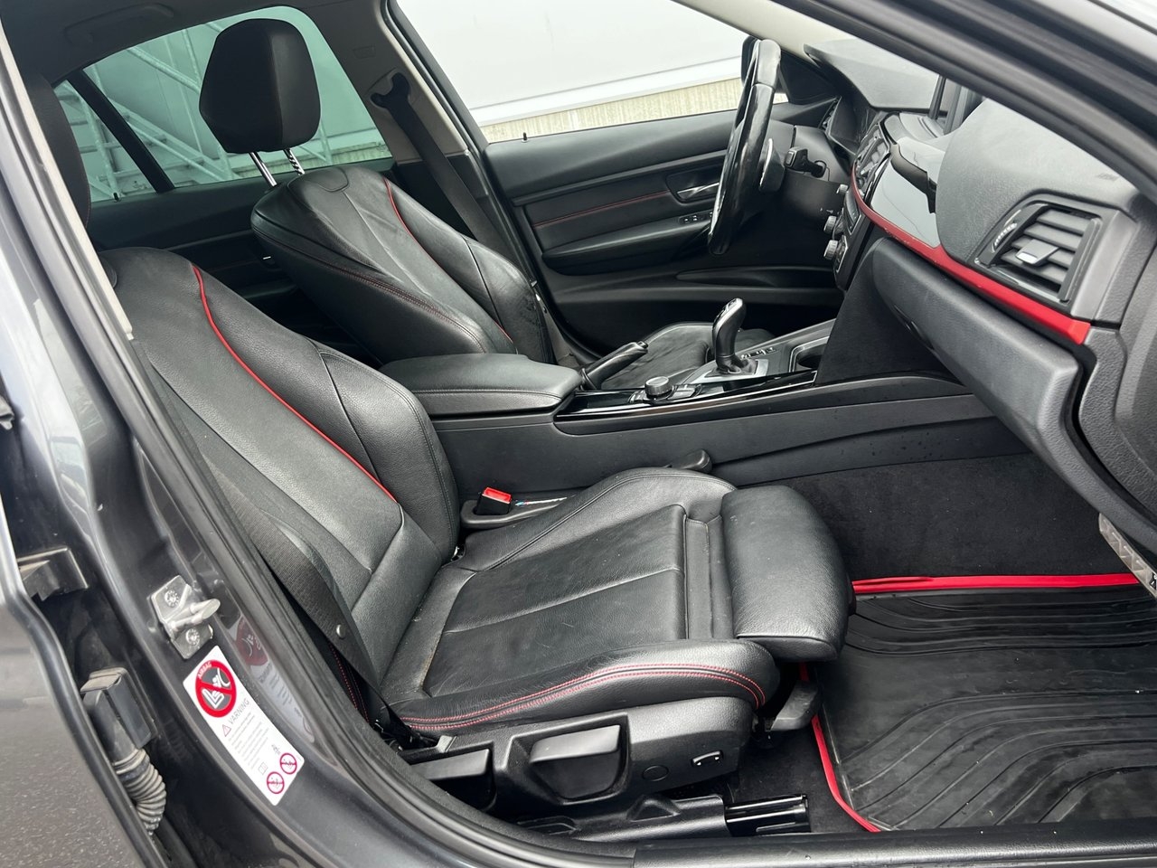 BMW 320d 2013, photo 7/10