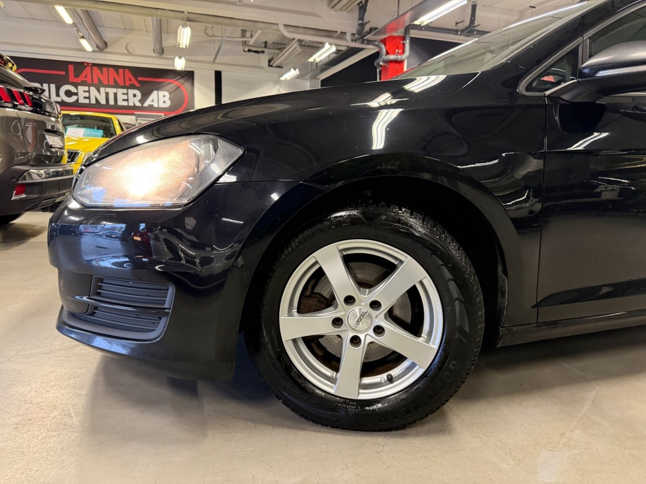 Volkswagen Golf 1.2 TSI 2016, kuva 2/24
