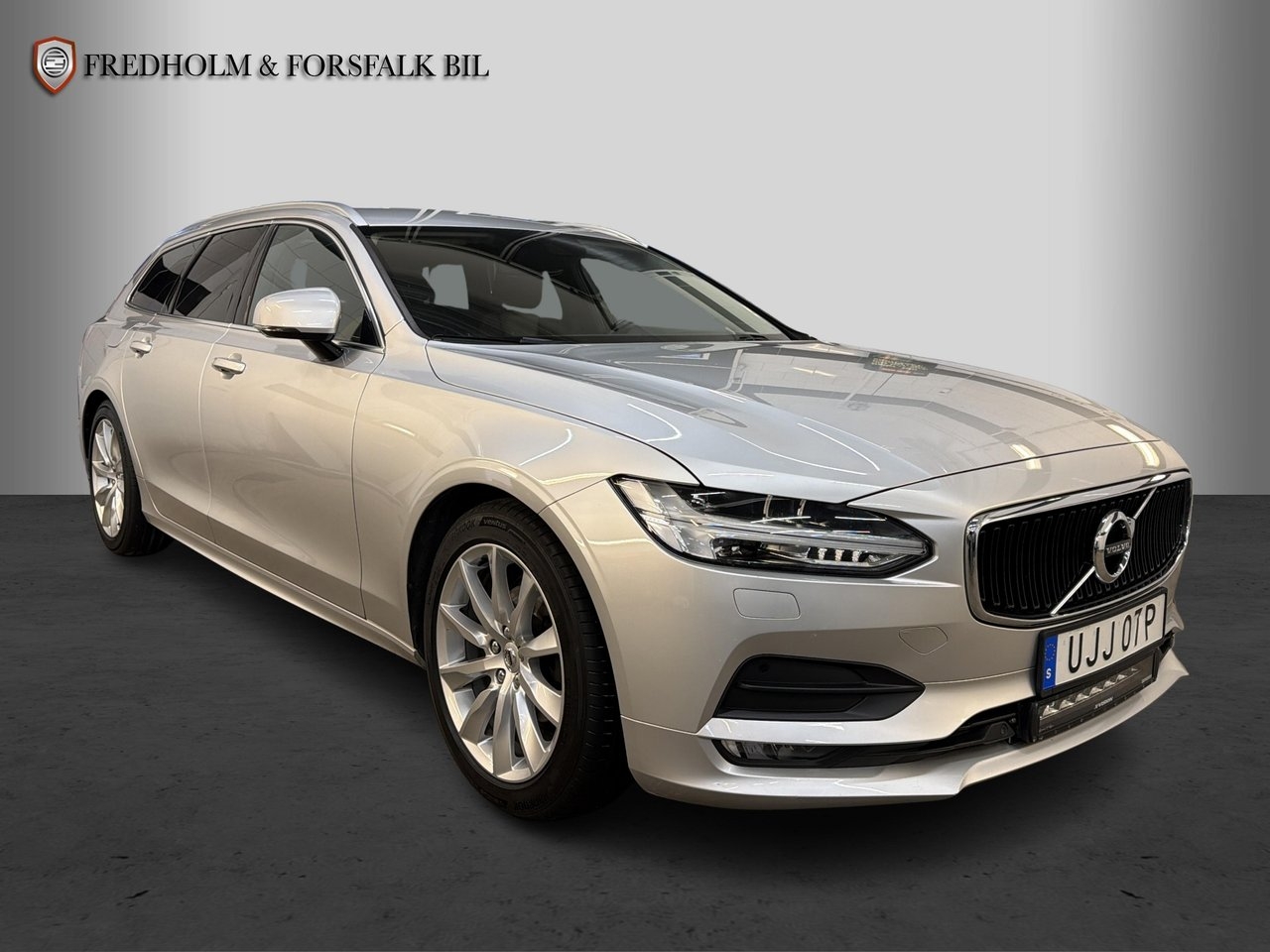 Volvo V90 D4 Momentum 2019, bild 6/10
