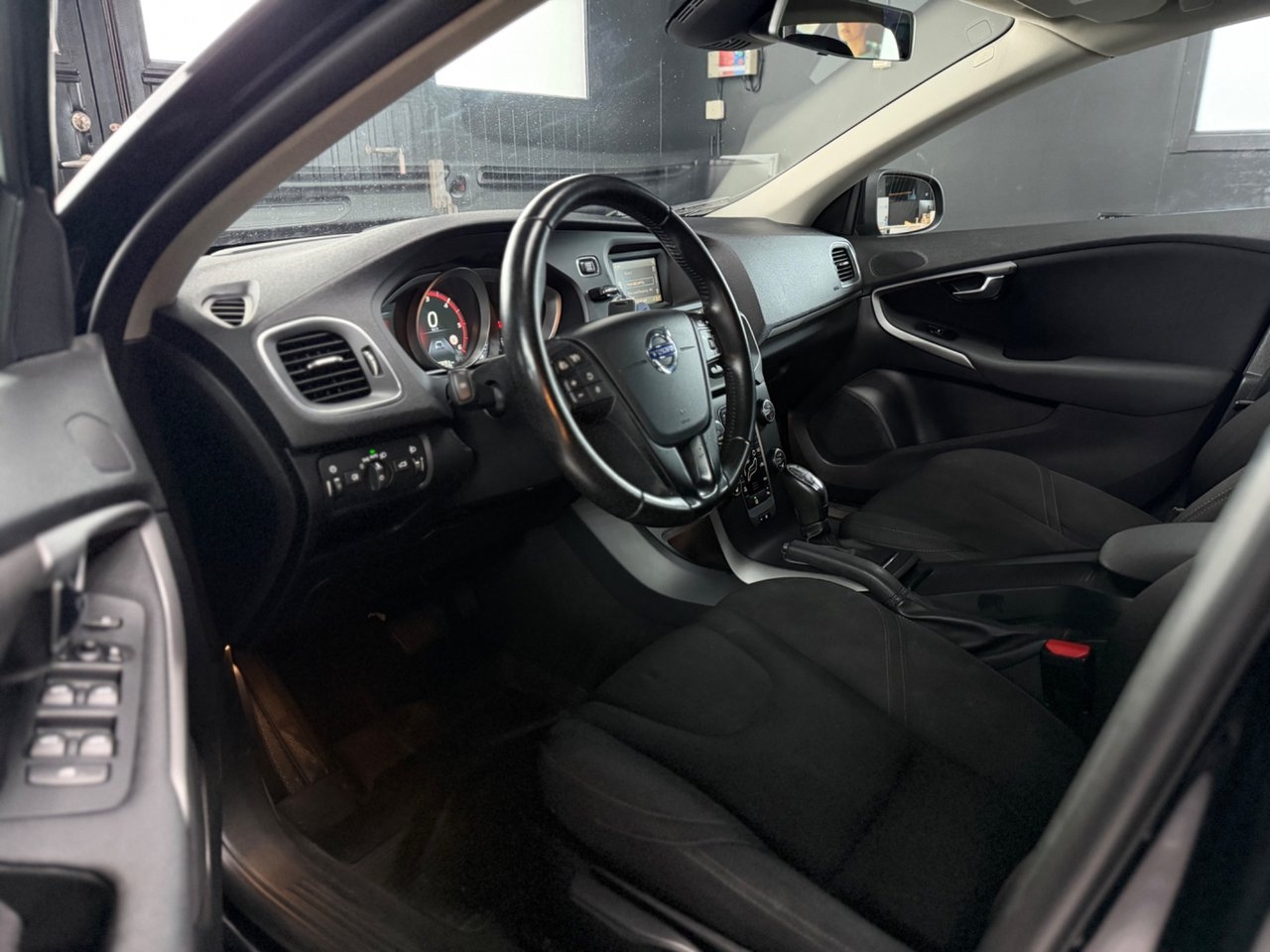 Volvo V40 D2 Kinetic 2016, bild 5/10