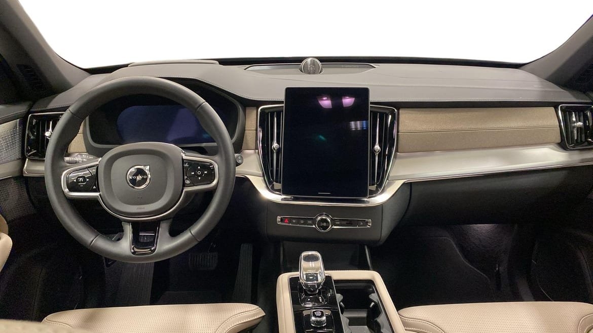 Volvo XC90 T8 Ultra Dark 2027, photo 6/10