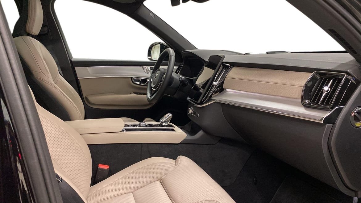 Volvo XC90 T8 Ultra Dark 2027, photo 5/10