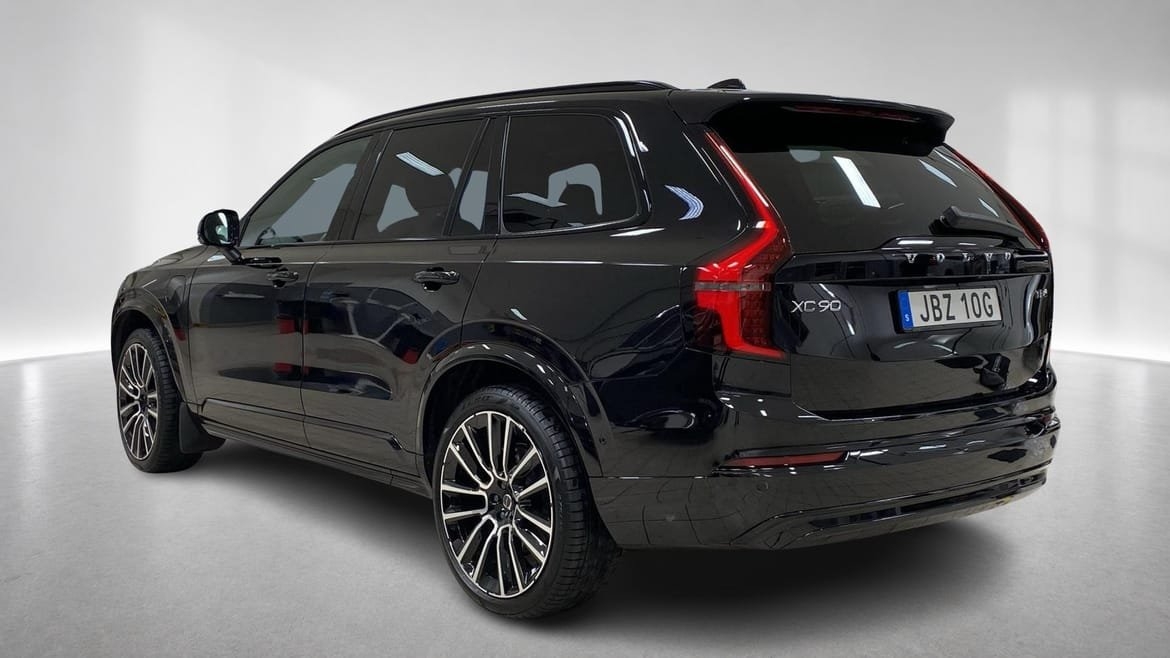 Volvo XC90 T8 Ultra Dark 2027, photo 3/10