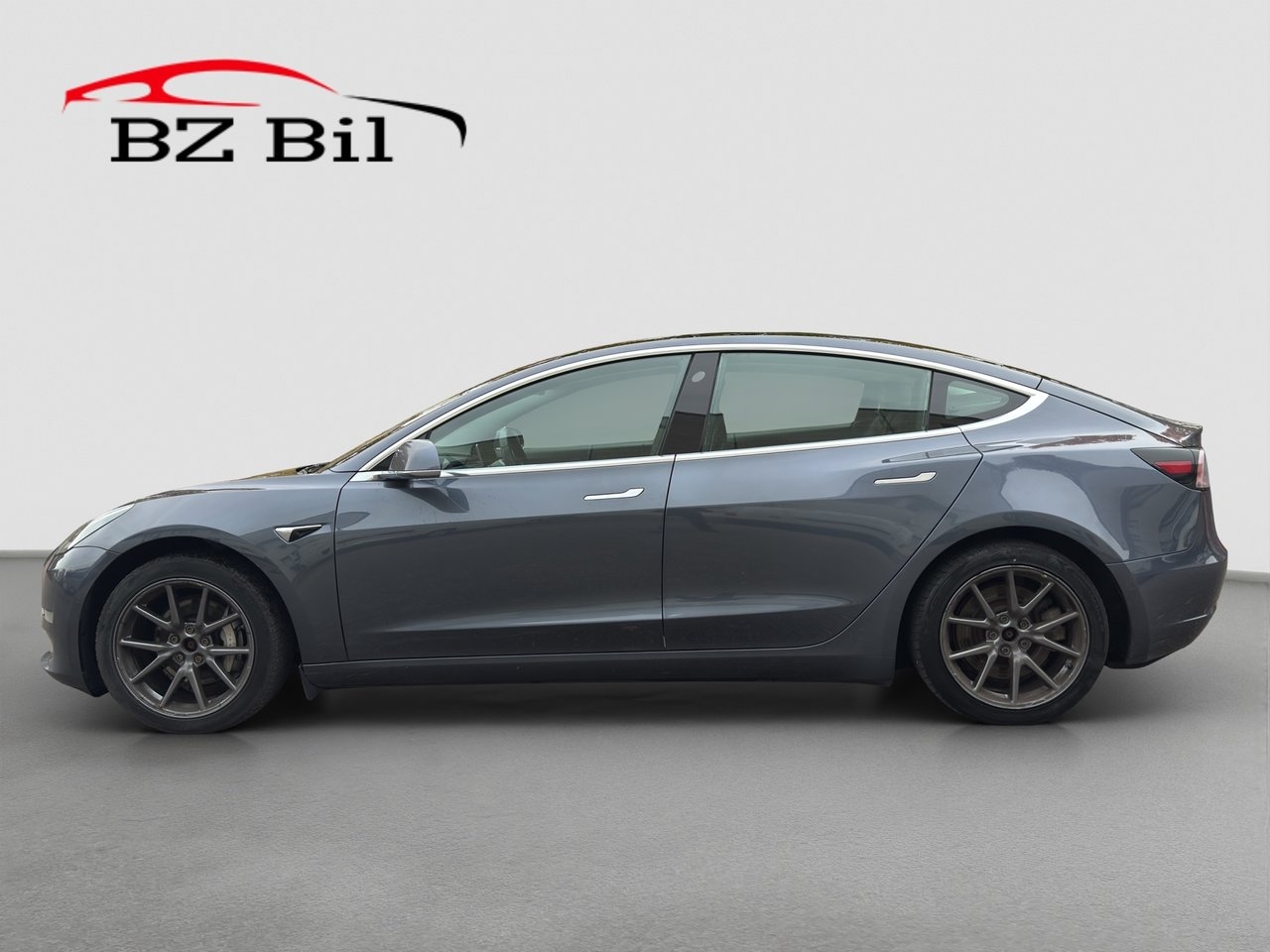Tesla Model 3 Long Range 2020, bild 2/10