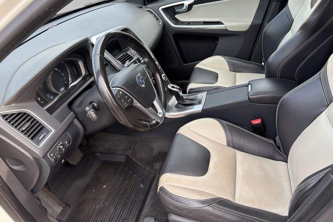 Volvo XC60 D4 2016, bild 4/10