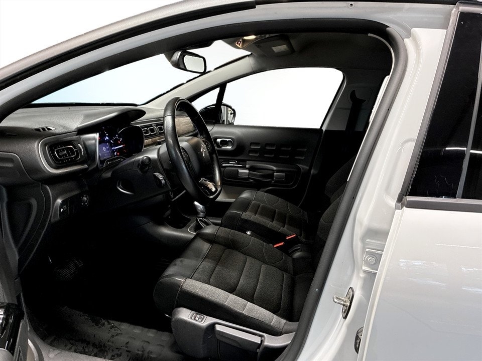 Citroen C3 PureTech 110 Shine 2023, bild 4/10
