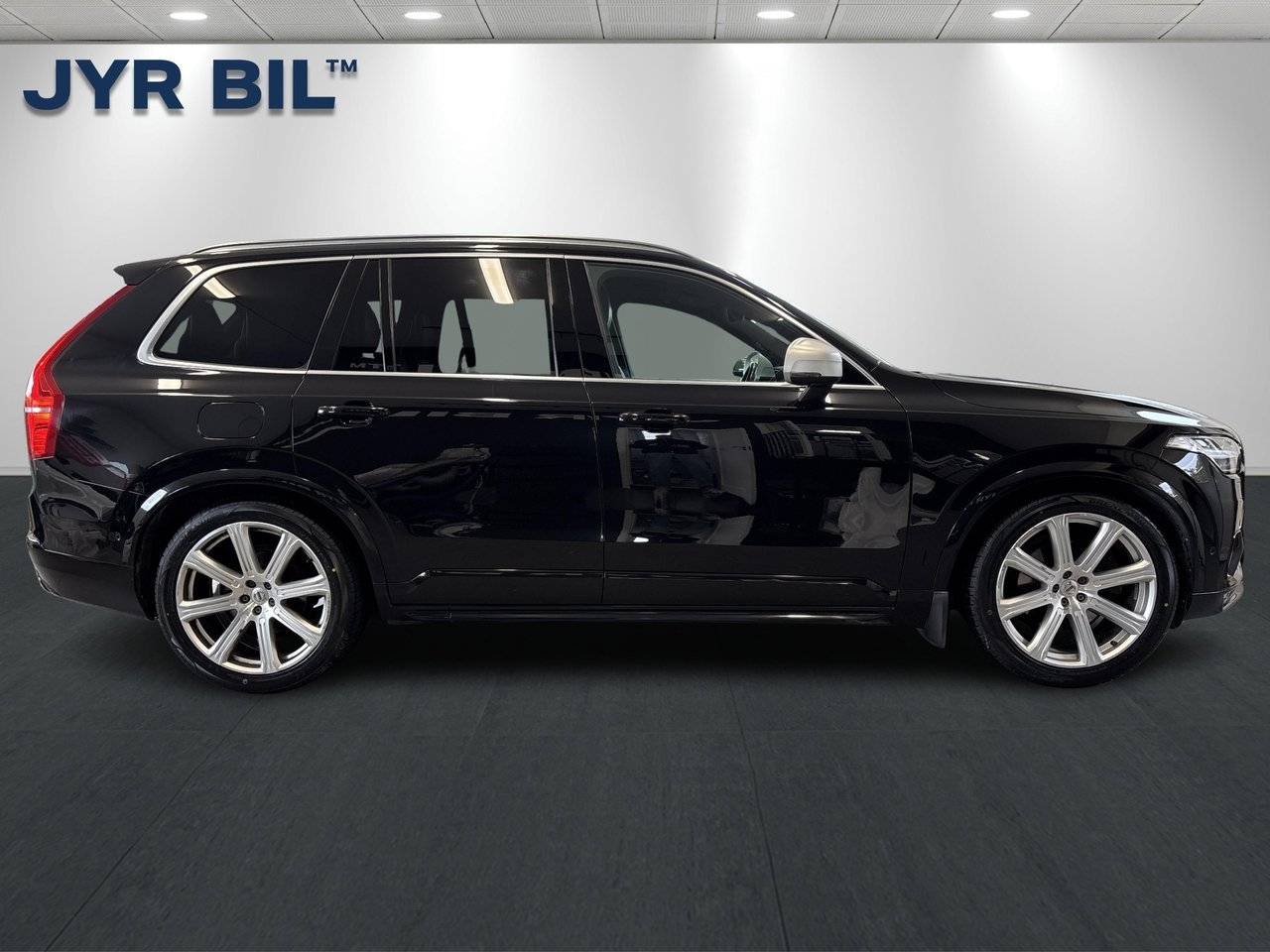 Volvo XC90 D5 R Design 2016, kuva 2/10