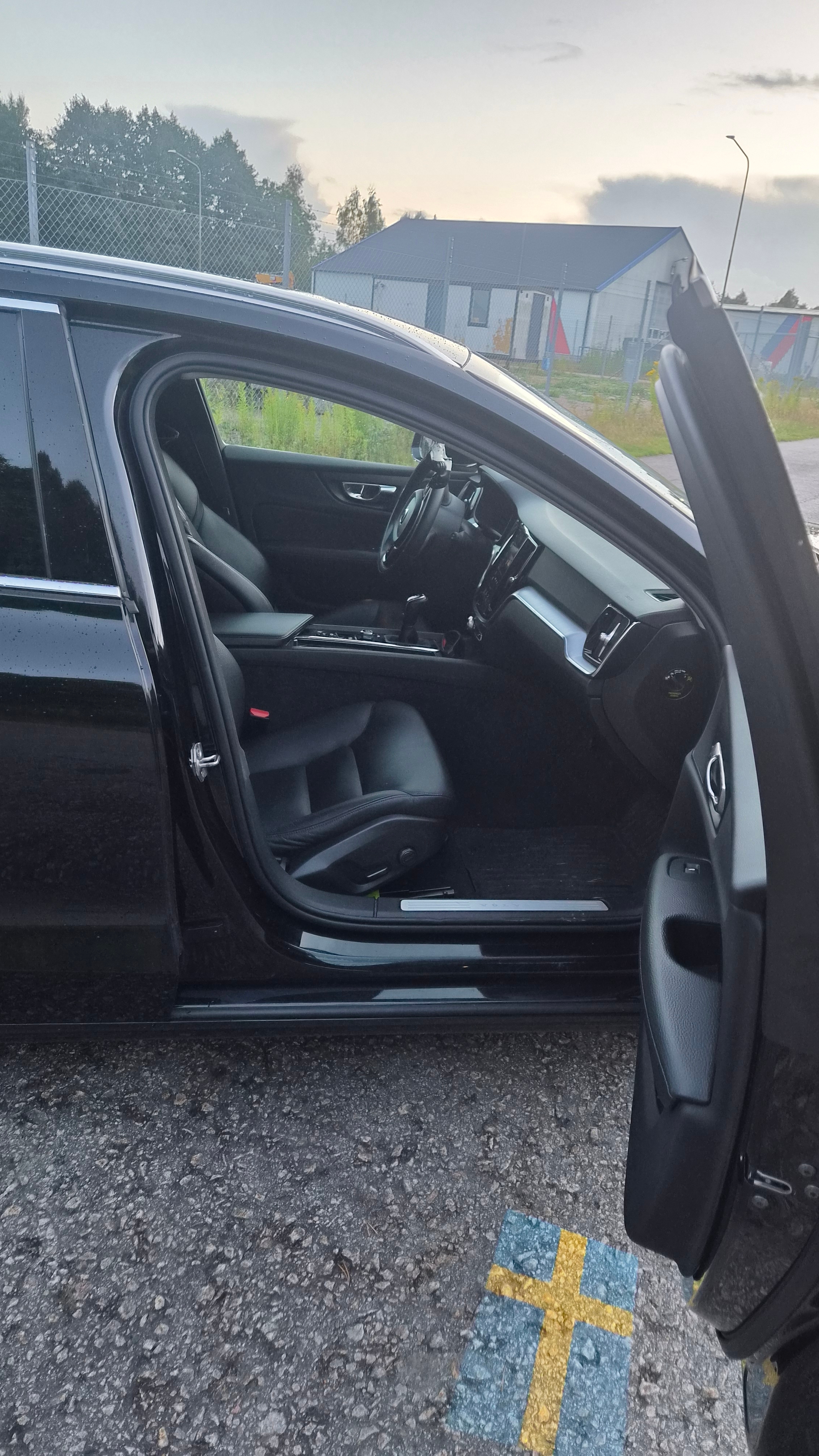 Volvo V60 D3 Momentum Advanced 2019, bild 6/10