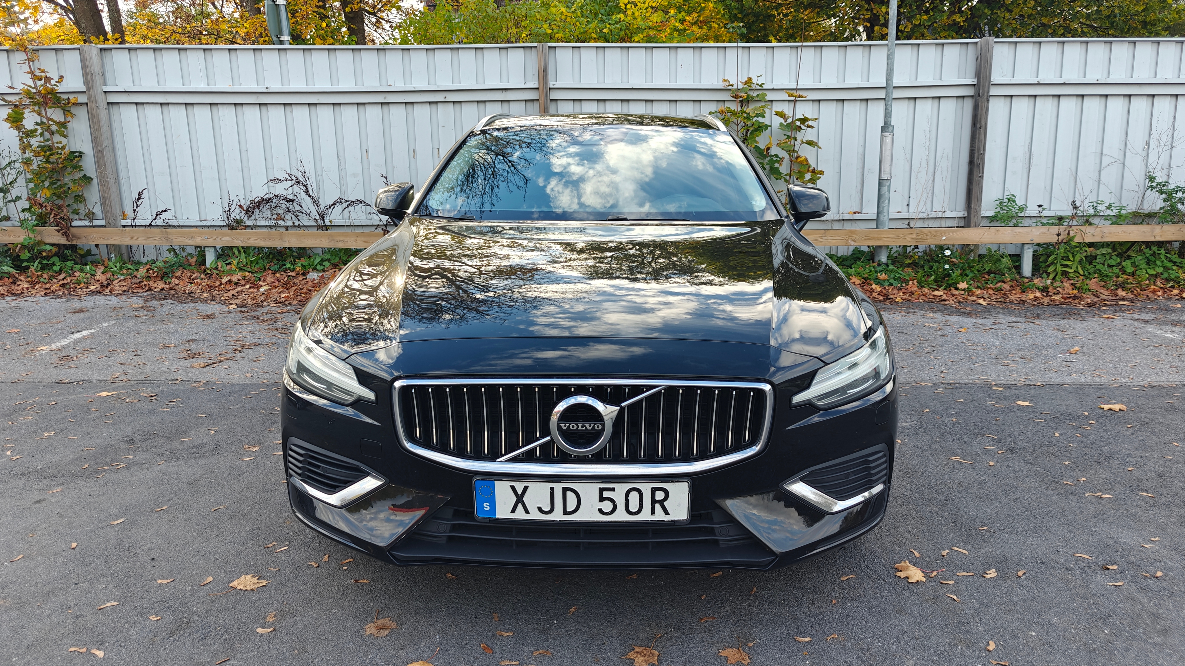 Volvo V60 T8
