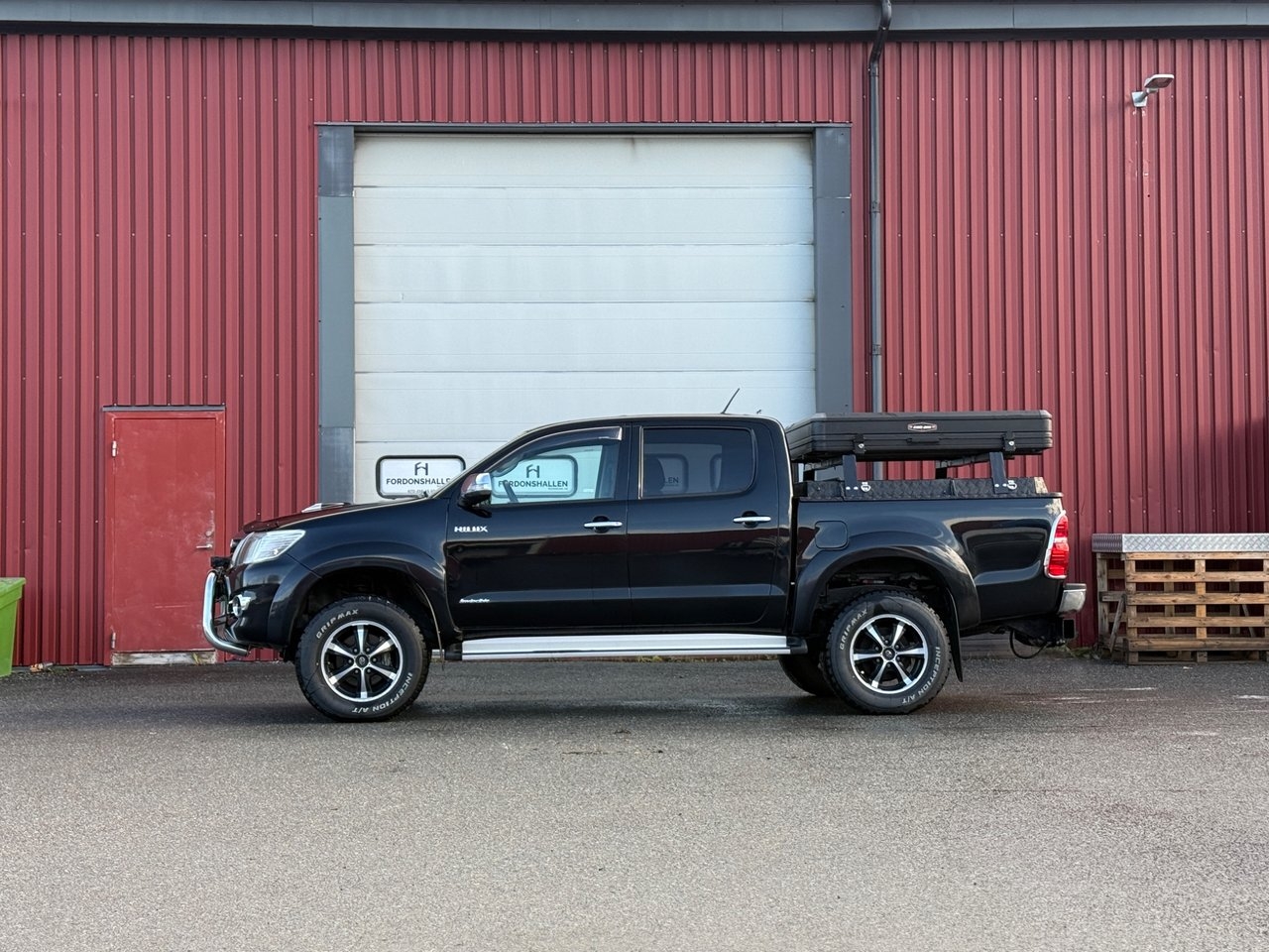 Toyota Hilux 3.0 D-4D 2015, photo 2/10