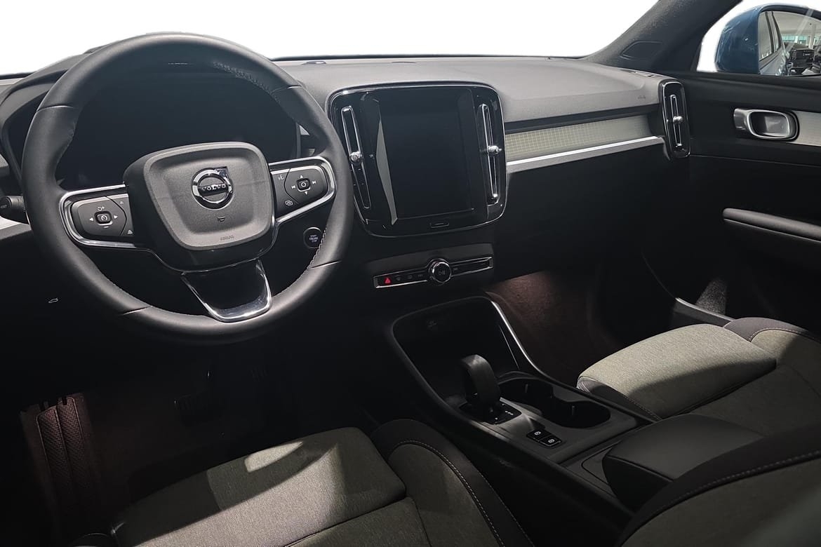 Volvo XC40 B4 Core 2024, bild 3/38