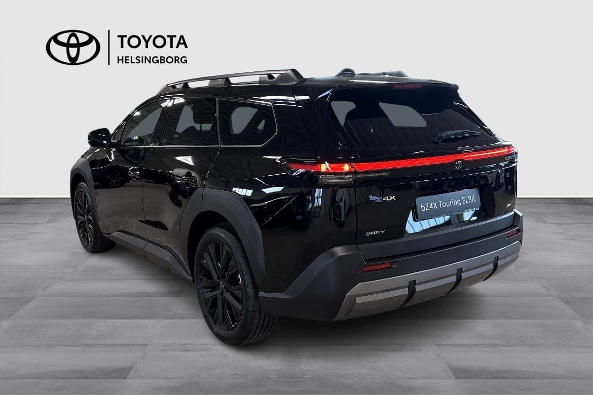 Toyota bZ4X Touring Executive 2026, kuva 5/12