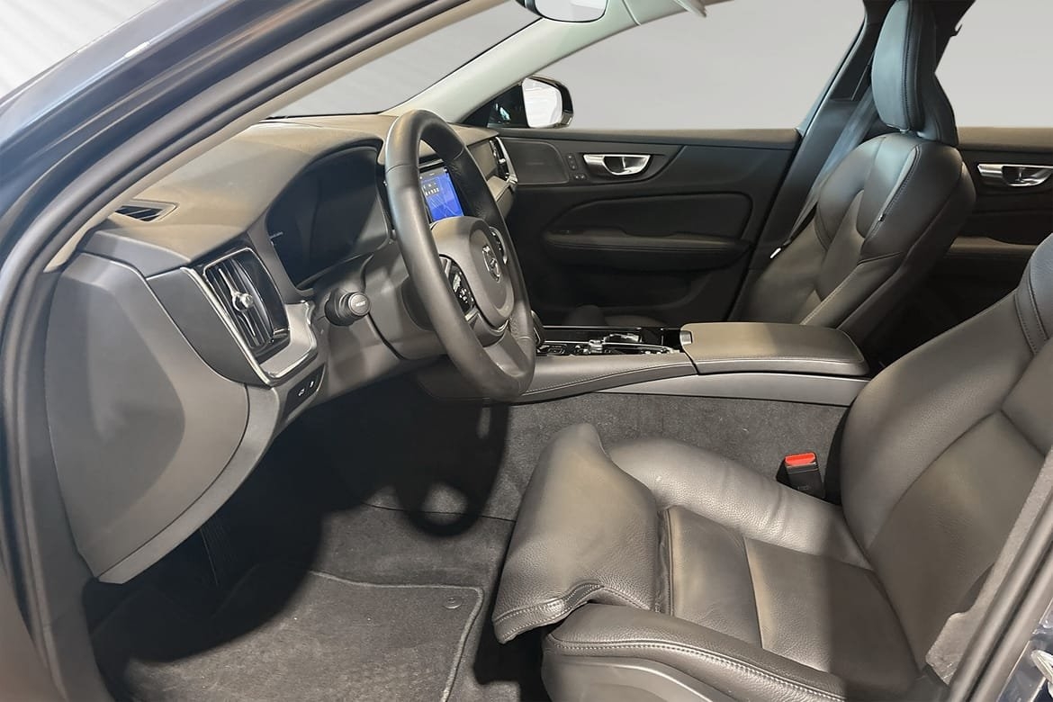 Volvo V60 Plus Dark Nordic 2026, kuva 7/10