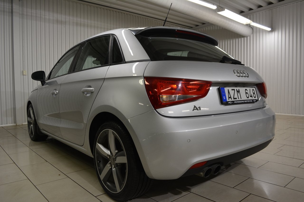 Audi A1 1.4 TFSI 2012, bild 4/10