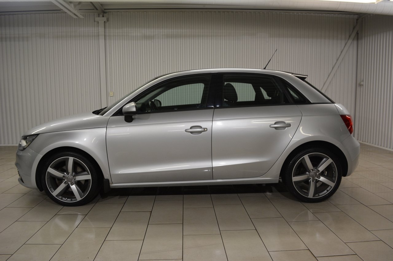 Audi A1 1.4 TFSI 2012, bild 3/10