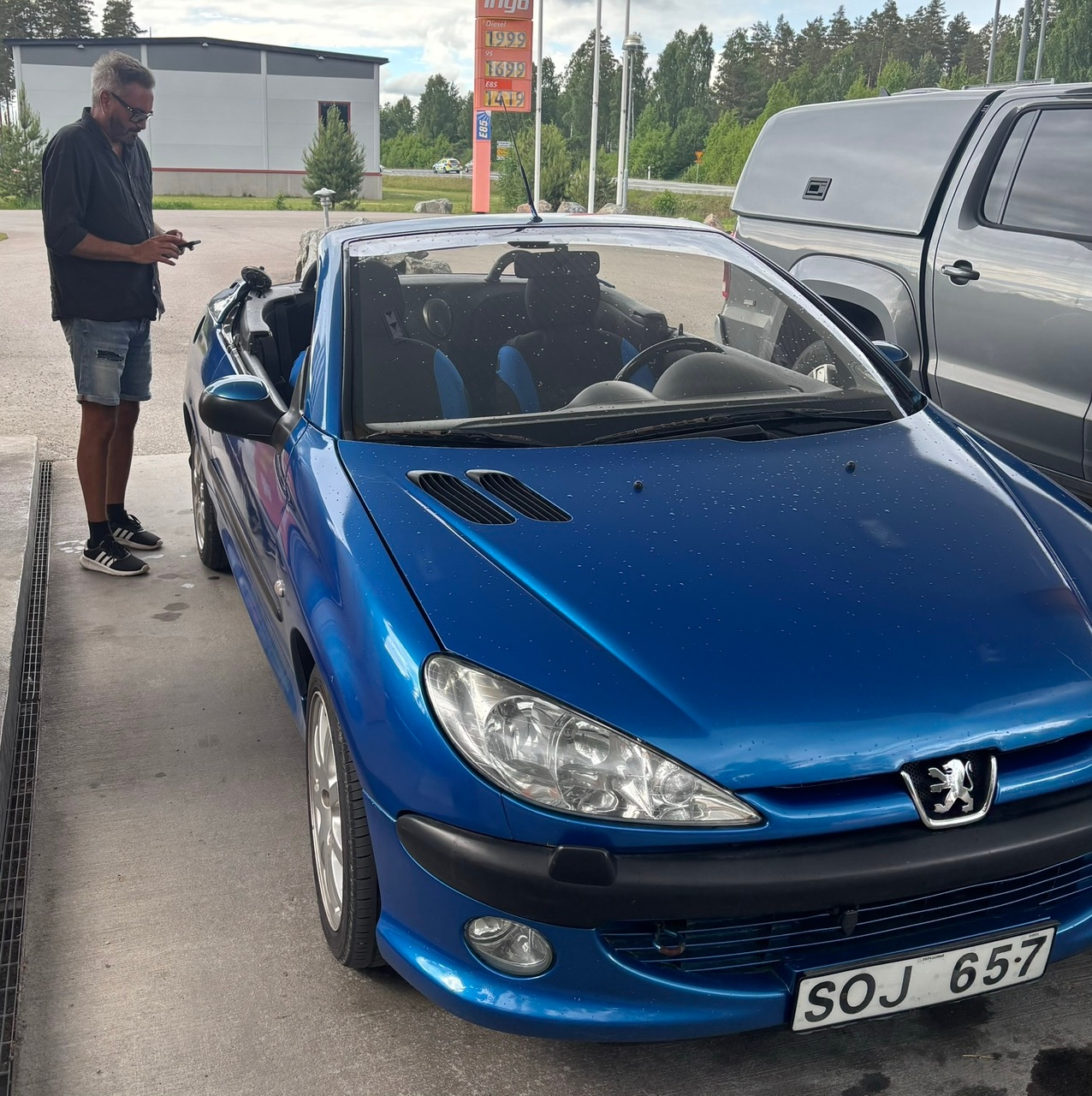 Peugeot 206