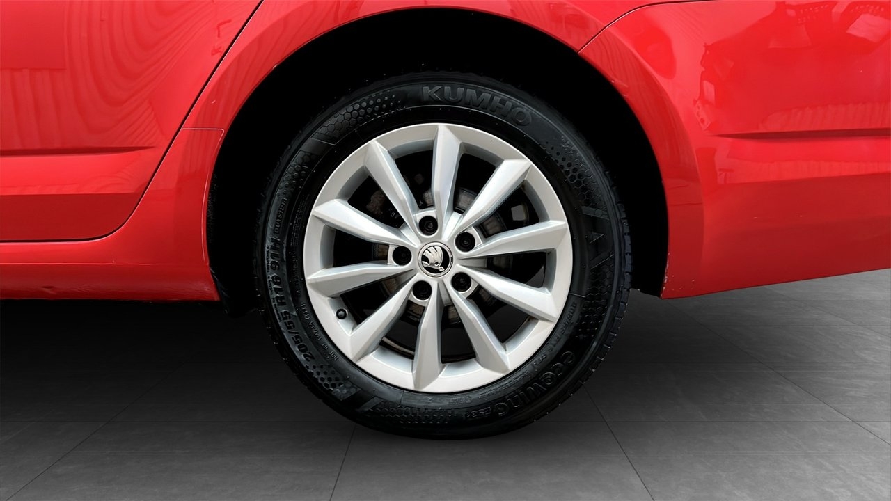 Skoda Octavia 1.2 TSI Ambition 2016, bild 6/20