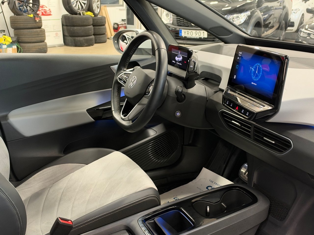 Volkswagen ID.3 Pro Performance 2023, photo 5/10